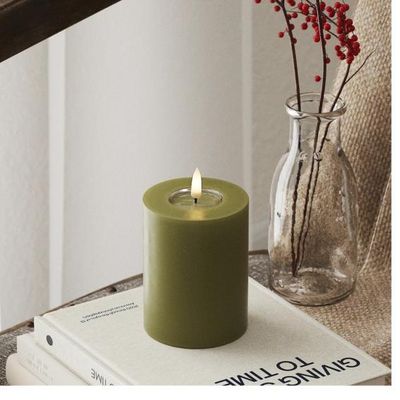 Hovedbilde Deluxe led kubbelys olivengr&oslash;nn 7,5 x 10 cm